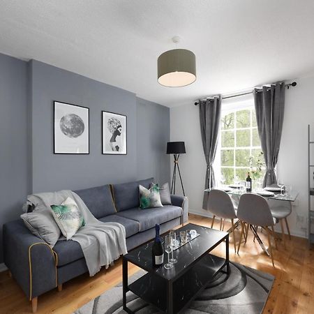 Modern One Bedroom Apartment Next To Old Street London Kültér fotó