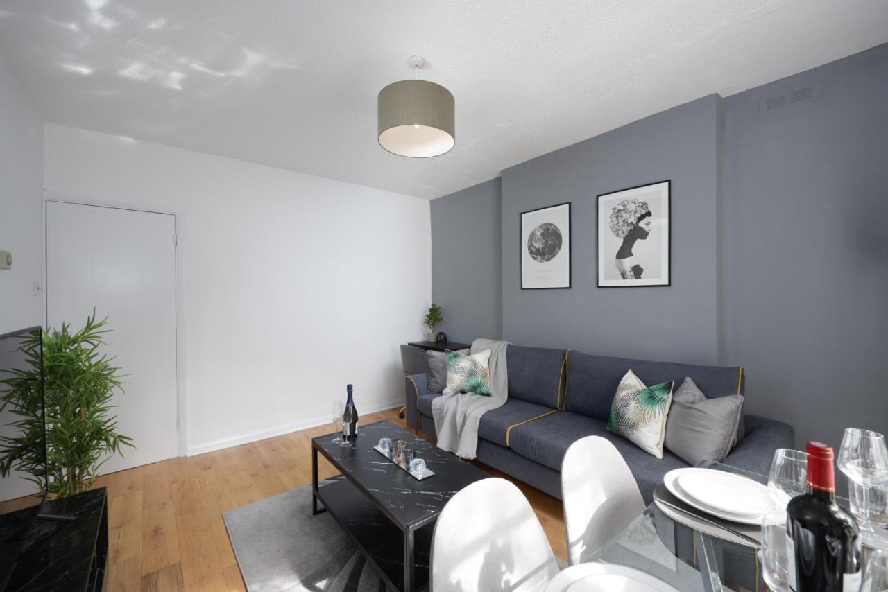 Modern One Bedroom Apartment Next To Old Street London Kültér fotó