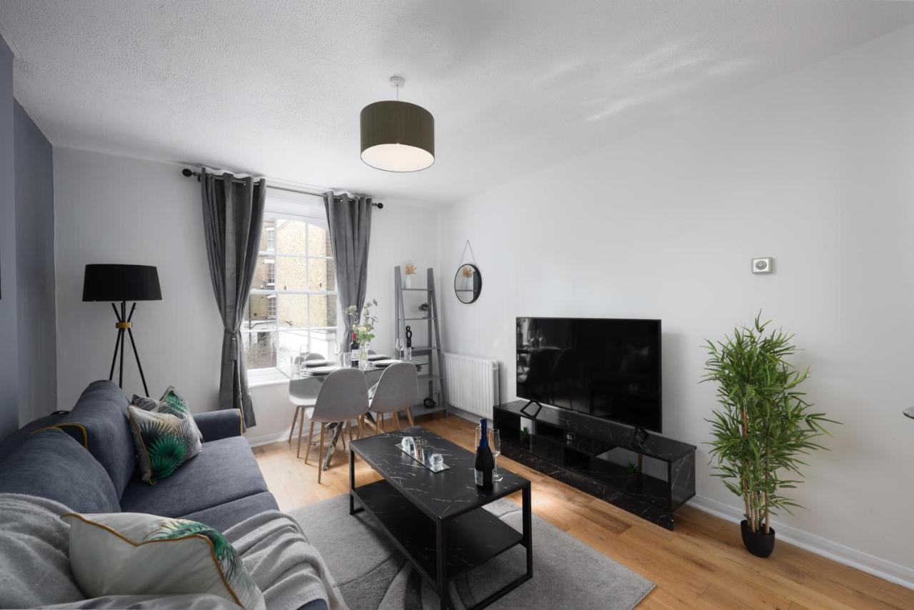 Modern One Bedroom Apartment Next To Old Street London Kültér fotó